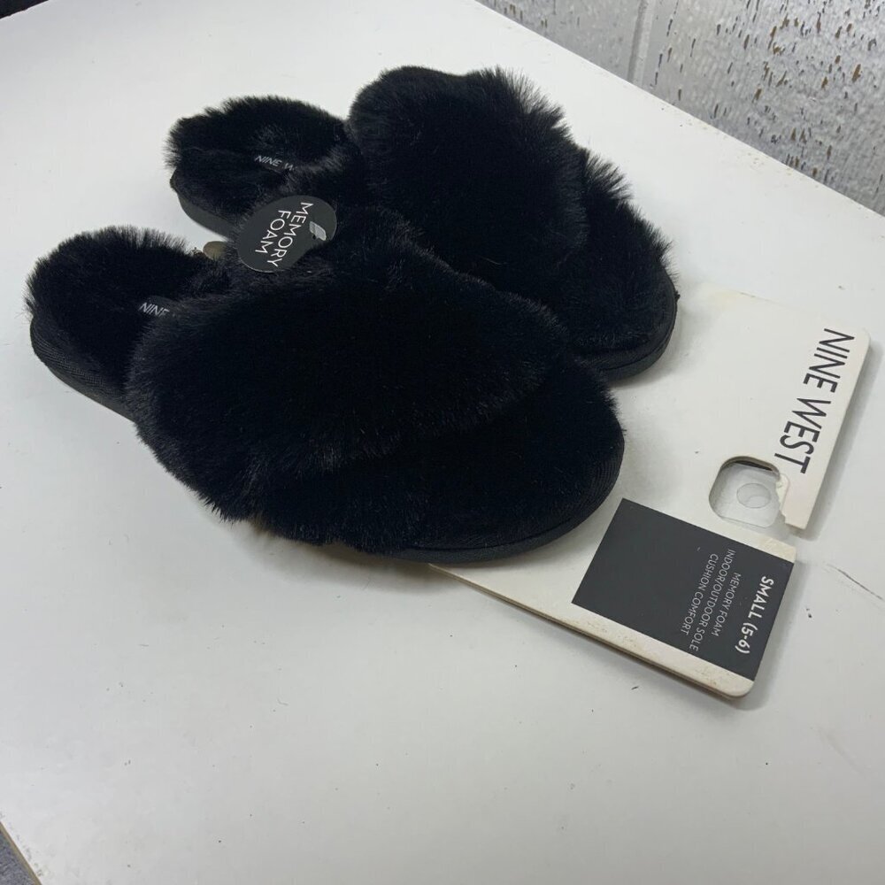 Nine West Black Fuzzy Woman’s small slipper